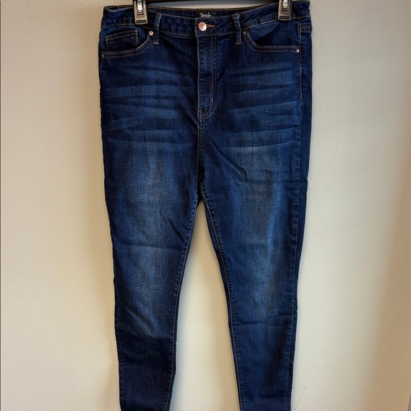 Simple Society Denim - Simple Society Skinny Jeans 15/32 Stretch Denim